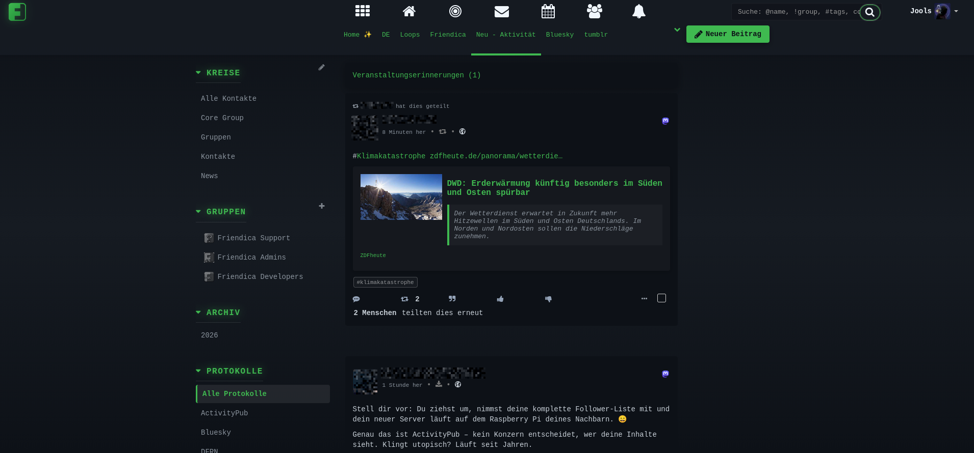 Die Desktop-Ansicht des Friendica Templates Nerdy. Ein dunkler Hintergrund, helle und grüne Schrift und einige grüne Akzente.